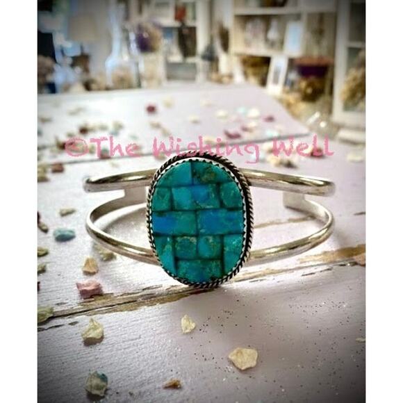 Kingman Turquoise Oval Grid Inlay Cluster Cuff Sterling Silver SZ 6-8 - Picture 2 of 5